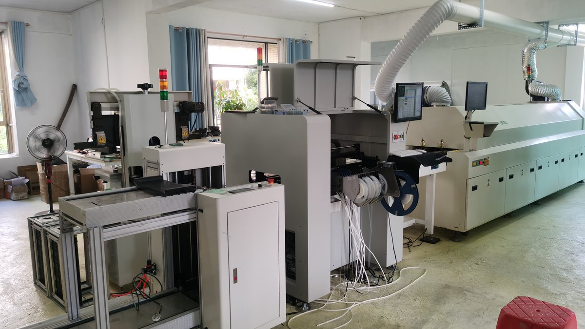 Dongguan Xuanying workshop with production equipment